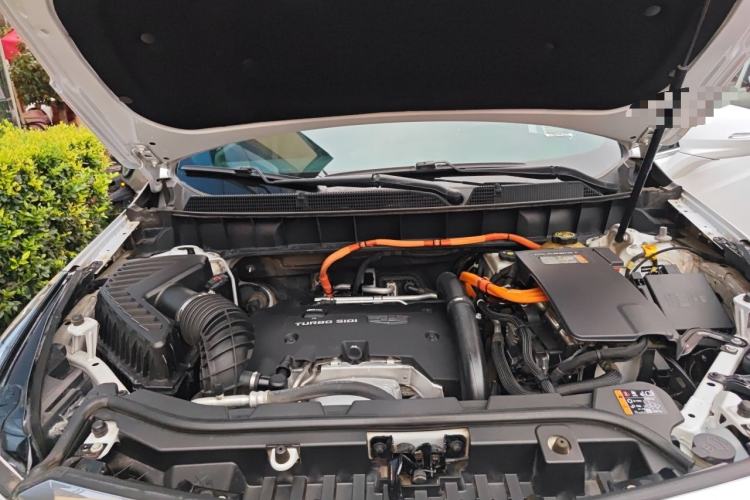 Used Cadillac XT5 2018 28E Four-Wheel Drive Tech Version Engine Bay