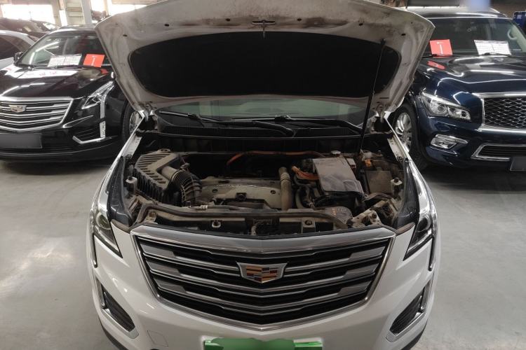 Used Cadillac XT5 2018 28E Four-Wheel Drive Tech Version Engine Bay