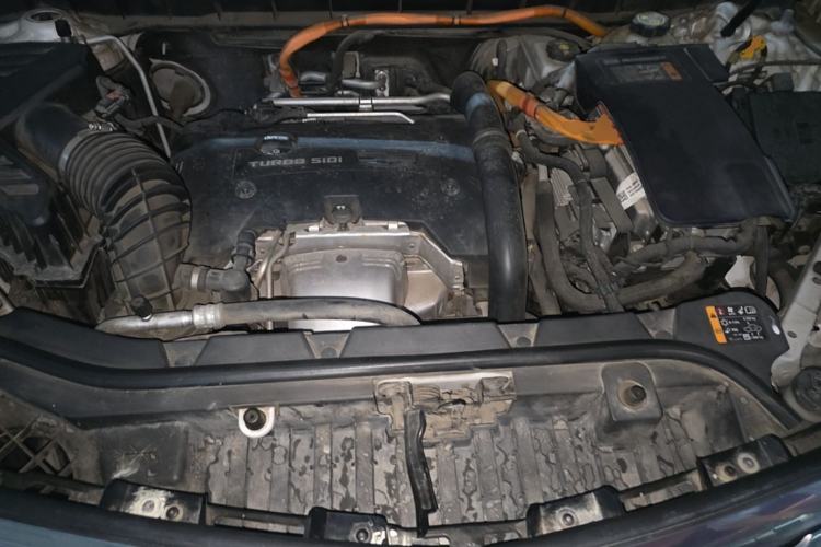 Used Cadillac XT5 2018 28E Four-Wheel Drive Tech Version Engine Bay