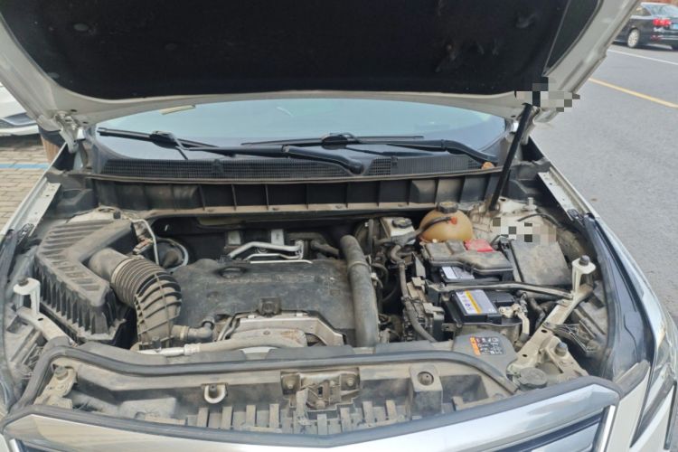 Used Cadillac XT5 2018 25T Luxury Model Engine Bay