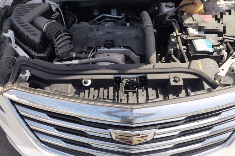 Used Cadillac XT5 2018 28T Four-Wheel Drive Luxury Model Engine Bay