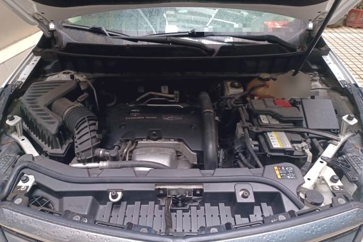 Used Cadillac XT5 2018 28T Four-Wheel Drive Luxury Model Engine Bay