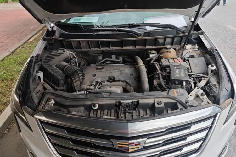 Used Cadillac XT5 2018 28T Four-Wheel Drive Luxury Model Engine Bay