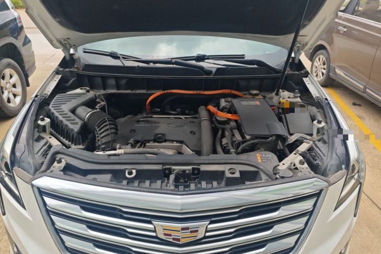 Used Cadillac XT5 2018 28E Four-Wheel Drive Tech Version Engine Bay