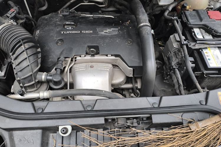 Used Cadillac XT5 2018 28T Four-Wheel Drive Luxury Model Engine Bay