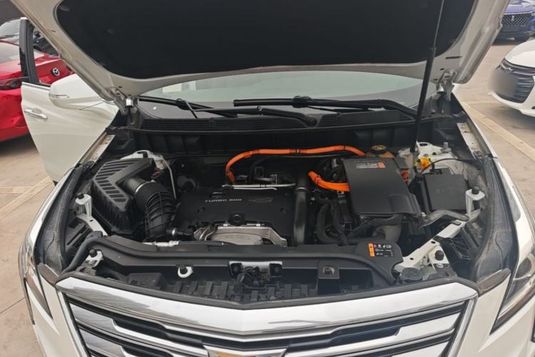 Used Cadillac XT5 2018 28E Four-Wheel Drive Tech Version Engine Bay