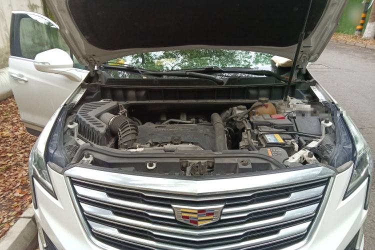 Used Cadillac XT5 2018 28T Four-Wheel Drive Luxury Model Engine Bay