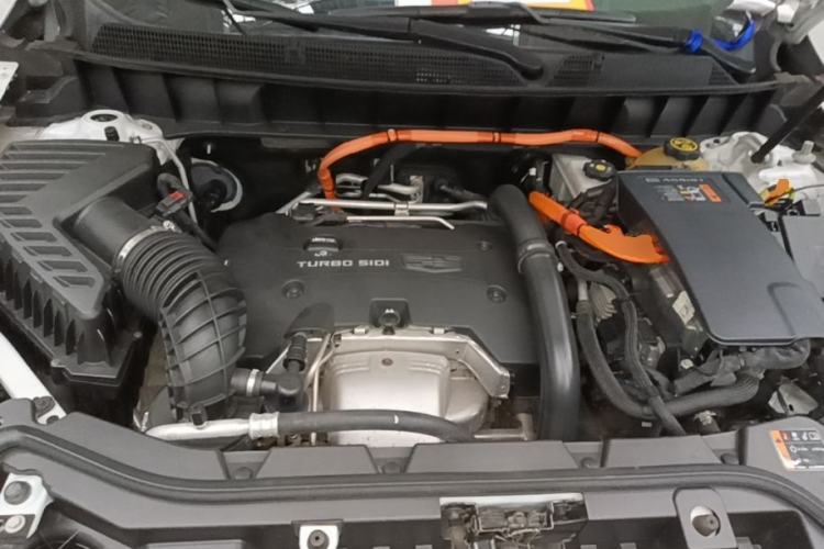Used Cadillac XT5 2018 28E Four-Wheel Drive Tech Version Engine Bay