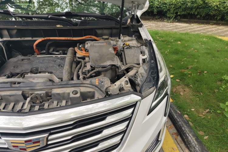 Used Cadillac XT5 2018 28E Four-Wheel Drive Leading Version Engine Bay Left