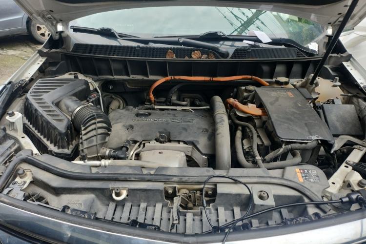 Used Cadillac XT5 2018 28E Four-Wheel Drive Tech Version Engine Bay