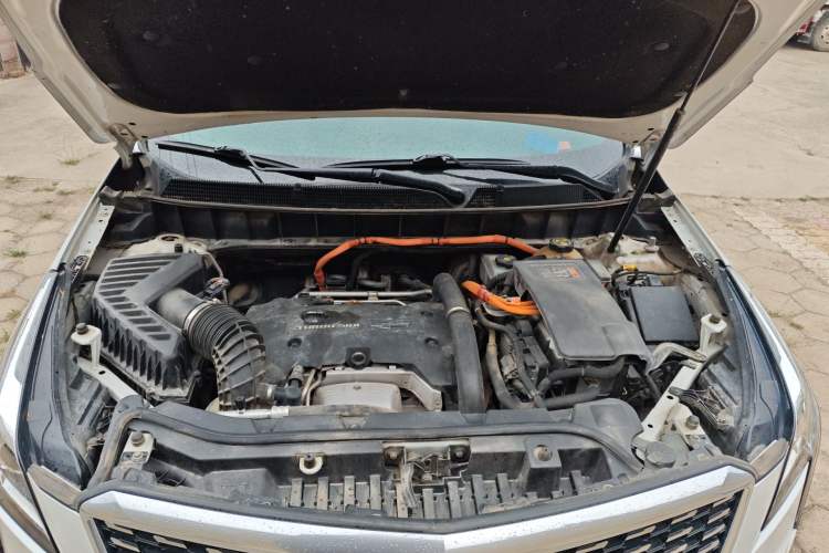 Used Cadillac XT5 2018 28E Four-Wheel Drive Tech Version Engine Bay