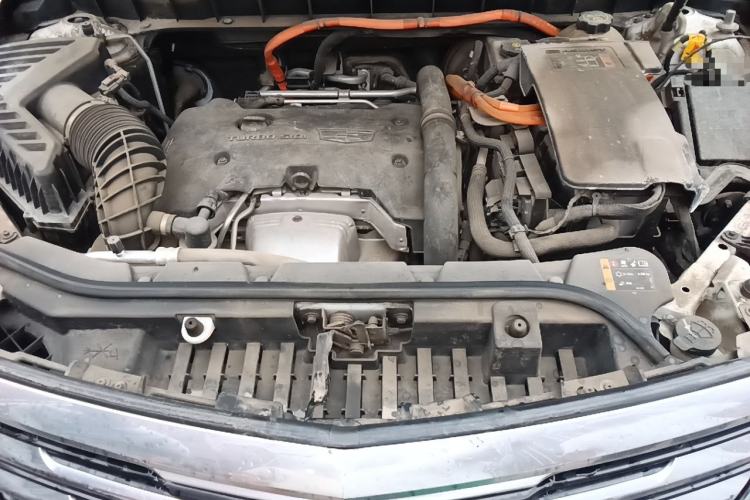 Used Cadillac XT5 2018 28E Four-Wheel Drive Tech Version Engine Bay