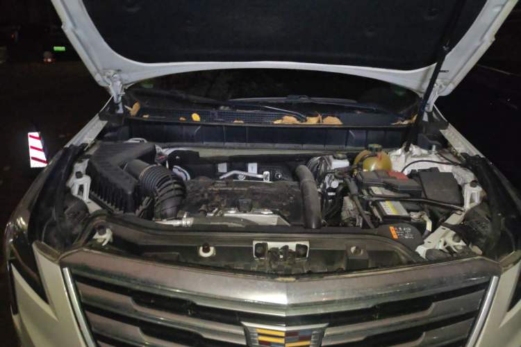 Used Cadillac XT5 2018 28T Four-Wheel Drive Luxury Model Engine Bay
