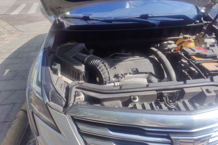 Used Cadillac XT5 2018 28T Four-Wheel Drive Luxury Model Engine Bay Right