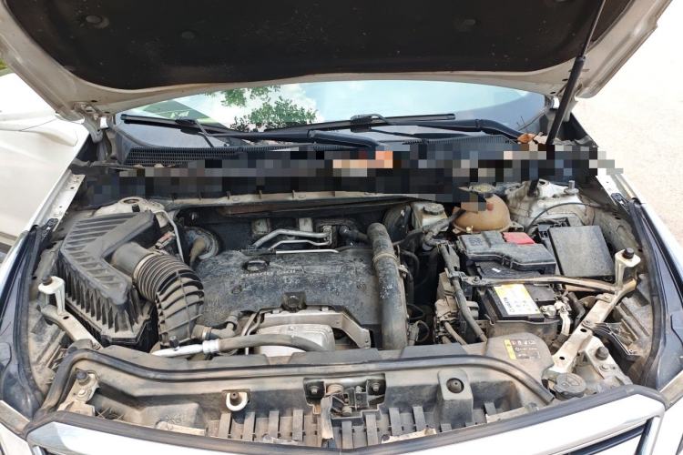 Used Cadillac XT5 2018 25T Luxury Model Engine Bay