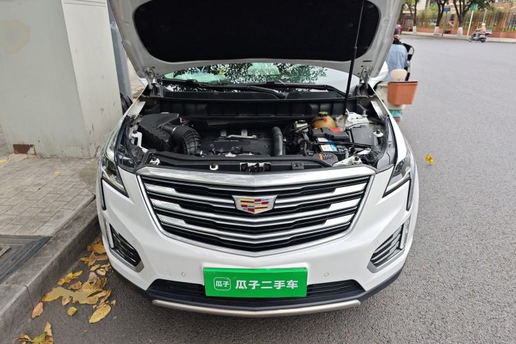 Used Cadillac XT5 2018 28T Four-Wheel Drive Luxury Model Engine Bay