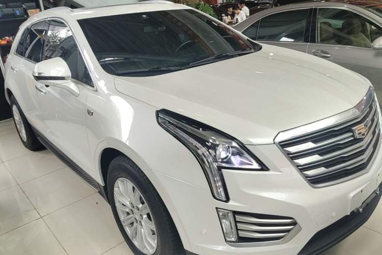 Used Cadillac XT5 2018 28E Four-Wheel Drive Tech Version Exterior 1
