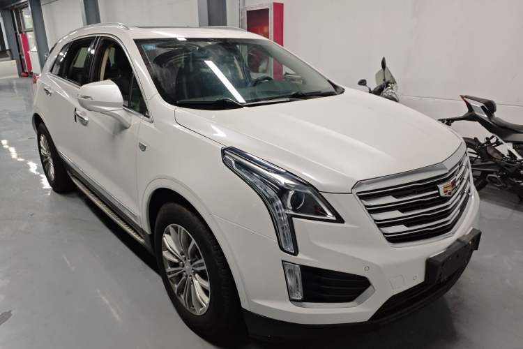Used Cadillac XT5 2018 25T Luxury Model Exterior 1