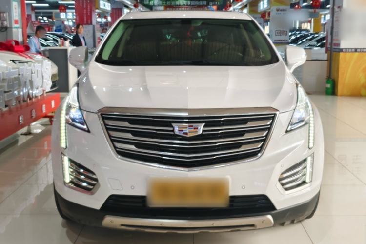 Used Cadillac XT5 2018 28T Four-Wheel Drive Luxury Model Exterior 1