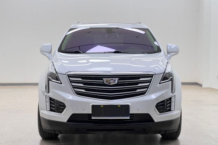 Used Cadillac XT5 2018 28T Four-Wheel Drive Luxury Model Exterior 1