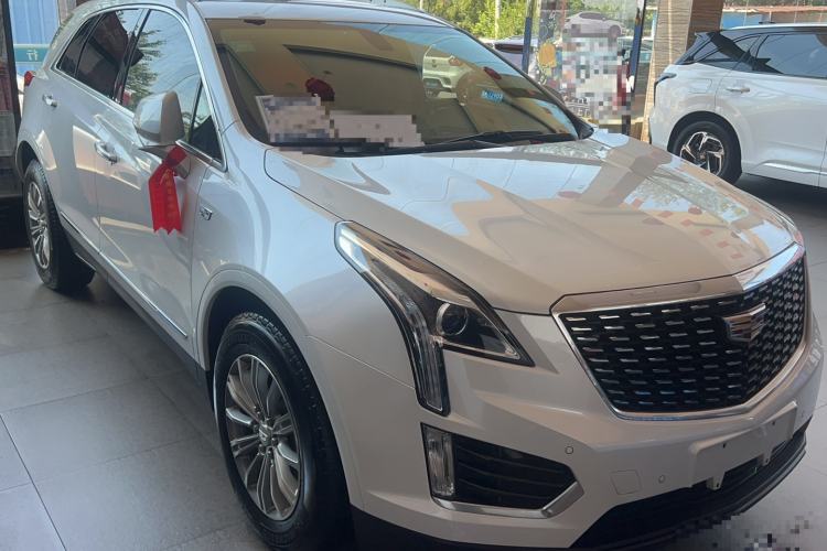 Used Cadillac XT5 2018 25T Luxury Model Exterior 2