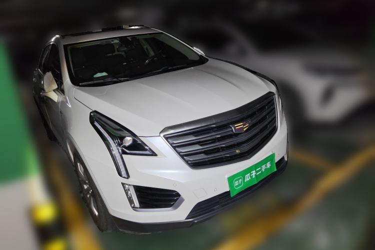 Used Cadillac XT5 2018 28T Four-Wheel Drive Luxury Model Exterior 2