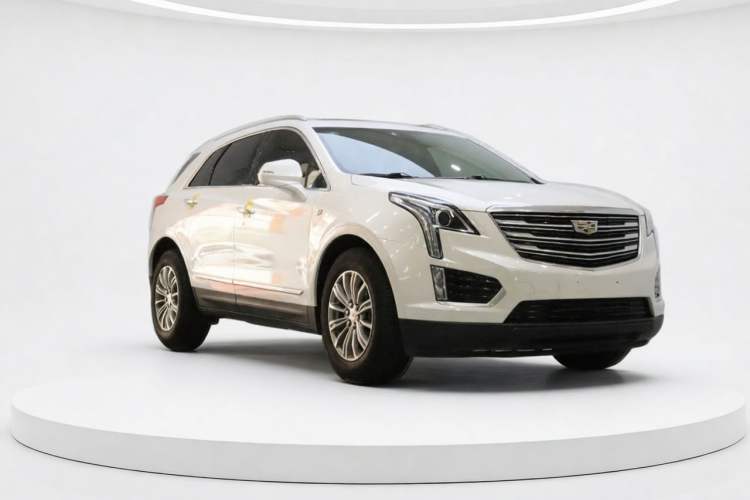 Used Cadillac XT5 2018 25T Luxury Model Exterior 2