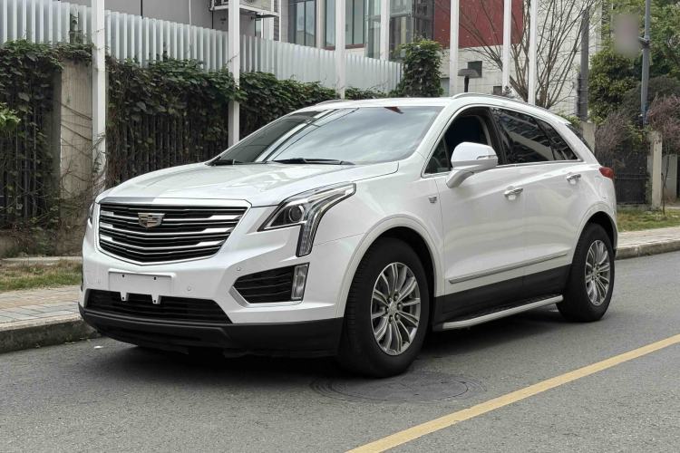 Used Cadillac XT5 2018 25T Luxury Model Exterior 3