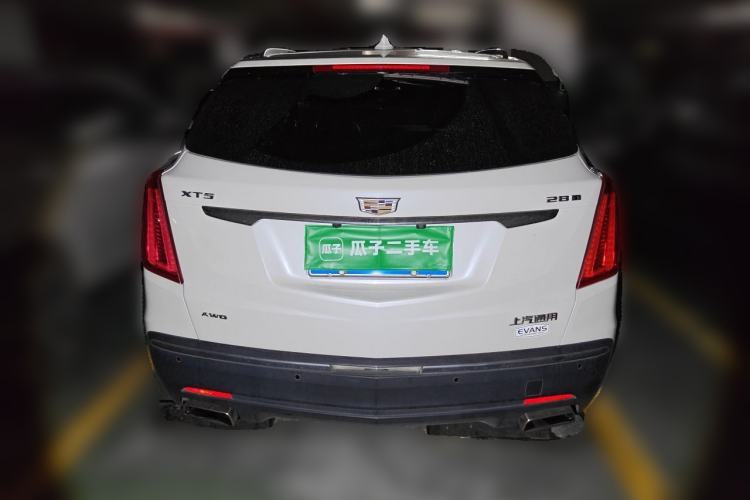 Used Cadillac XT5 2018 28T Four-Wheel Drive Luxury Model Exterior 4