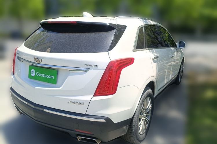 Used Cadillac XT5 2018 25T Luxury Model Exterior 5