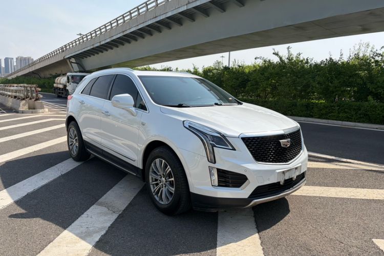 Used Cadillac XT5 2018 28T Four-Wheel Drive Luxury Model Exterior 5