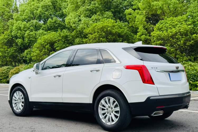 Used Cadillac XT5 2018 25T Tech Model Exterior 6