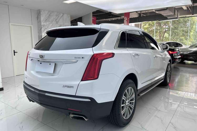 Used Cadillac XT5 2018 28T Four-Wheel Drive Luxury Model Exterior 6