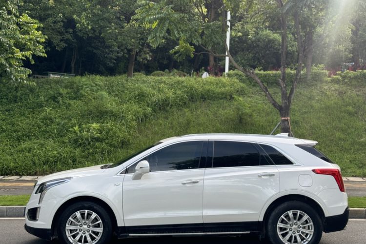 Used Cadillac XT5 2018 28E Four-Wheel Drive Tech Version Exterior 6