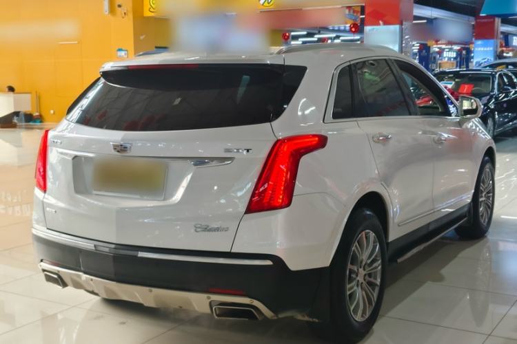 Used Cadillac XT5 2018 28T Four-Wheel Drive Luxury Model Exterior 6