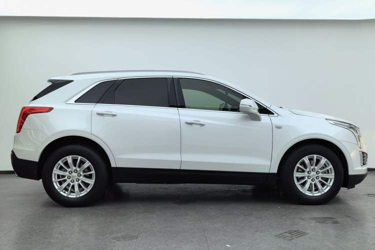 Used Cadillac XT5 2018 28E Four-Wheel Drive Tech Version Exterior 6