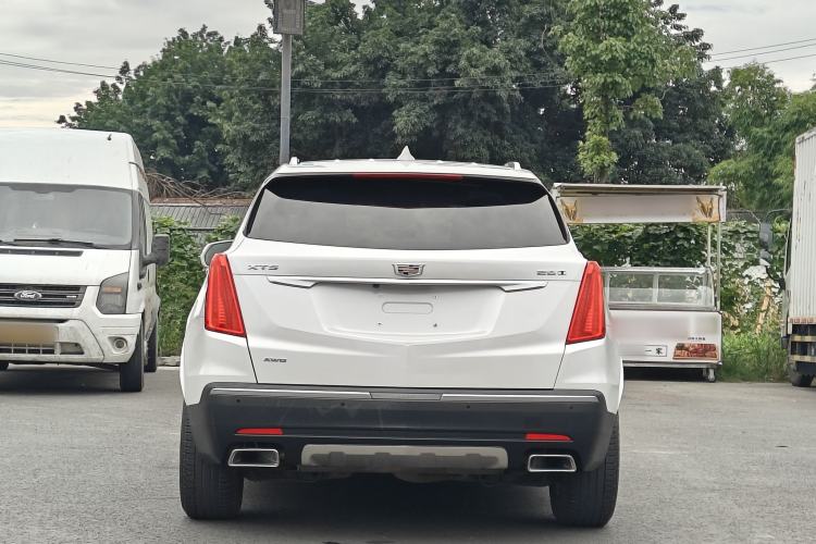 Used Cadillac XT5 2018 28T Four-Wheel Drive Luxury Model Exterior 7