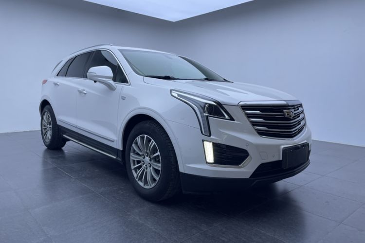 Used Cadillac XT5 2018 25T Luxury Model Exterior 7