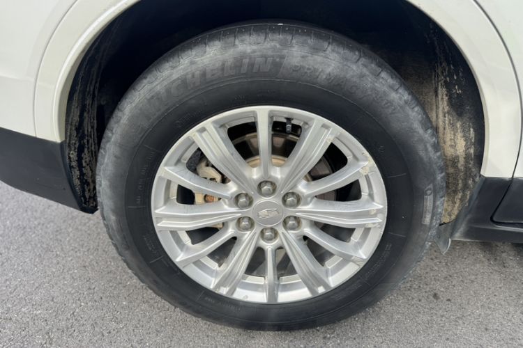 Used Cadillac XT5 2018 28E Four-Wheel Drive Tech Version Exterior 7
