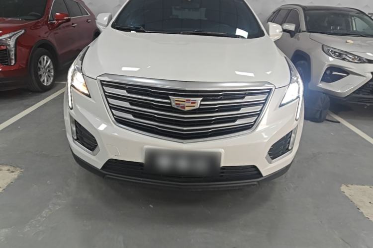 Used Cadillac XT5 2018 28E Four-Wheel Drive Tech Version Front