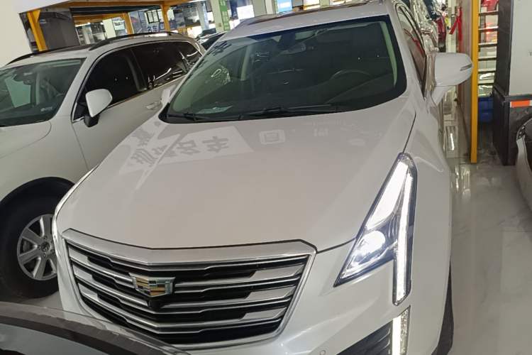 Used Cadillac XT5 2018 28T Four-Wheel Drive Luxury Model Front