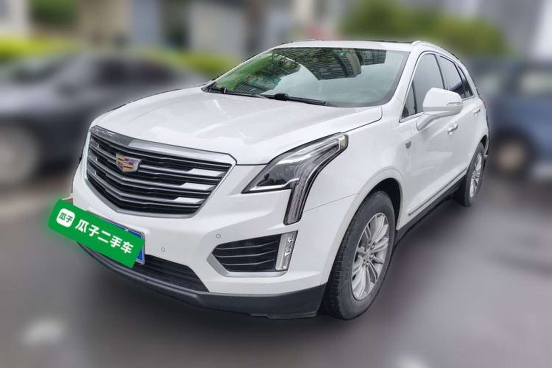 Used Cadillac XT5 2018 28T Four-Wheel Drive Luxury Model Front Left 45 Deg