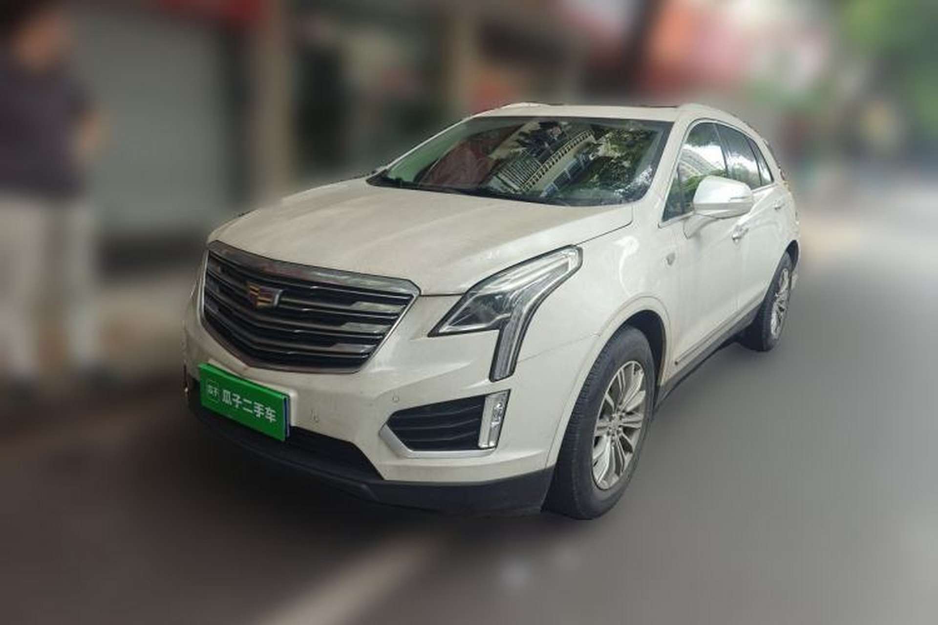Used Cadillac XT5 2018 28T Four-Wheel Drive Luxury Model Front Left 45 Deg