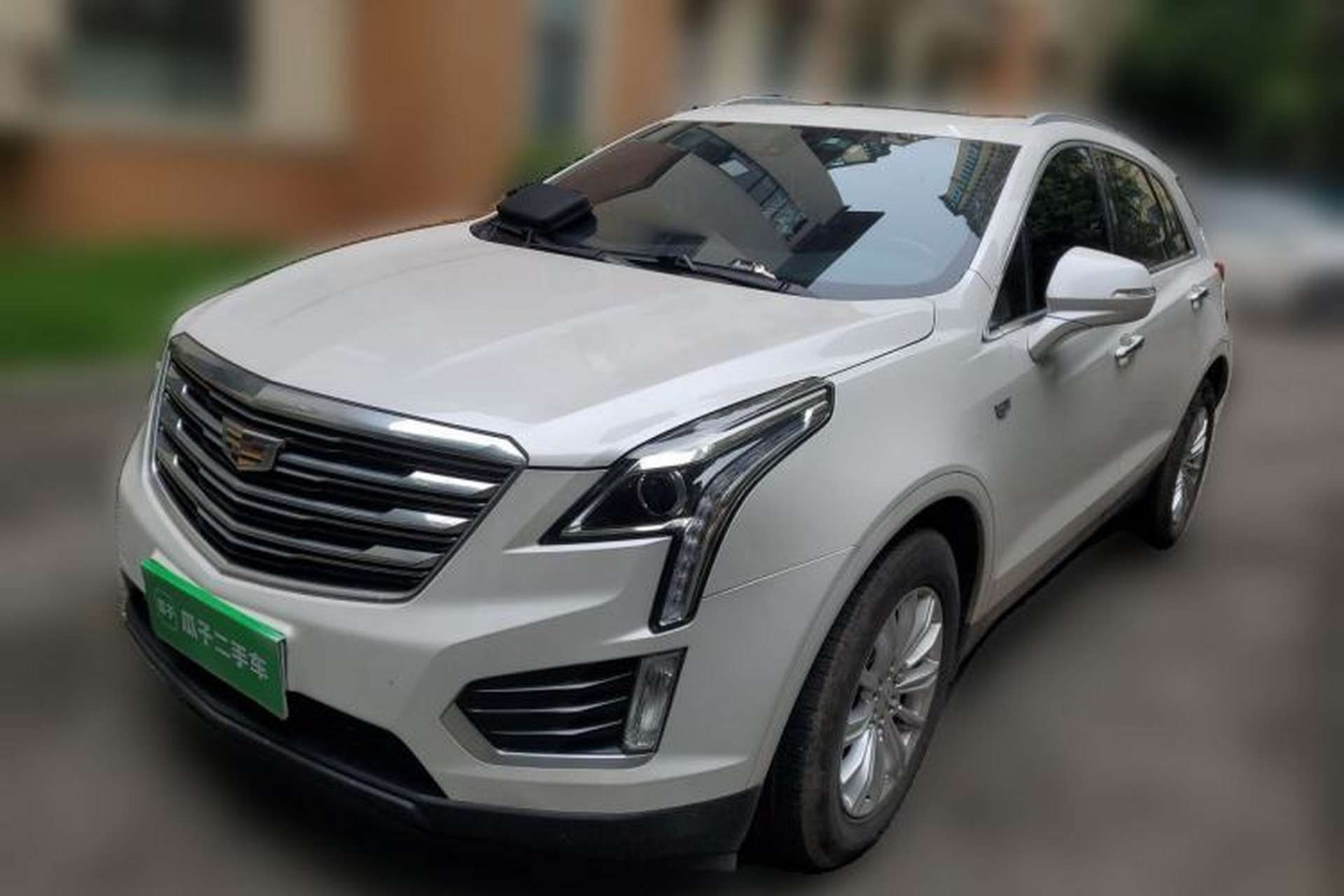 Used Cadillac XT5 2018 25T Tech Model Front Left 45 Deg