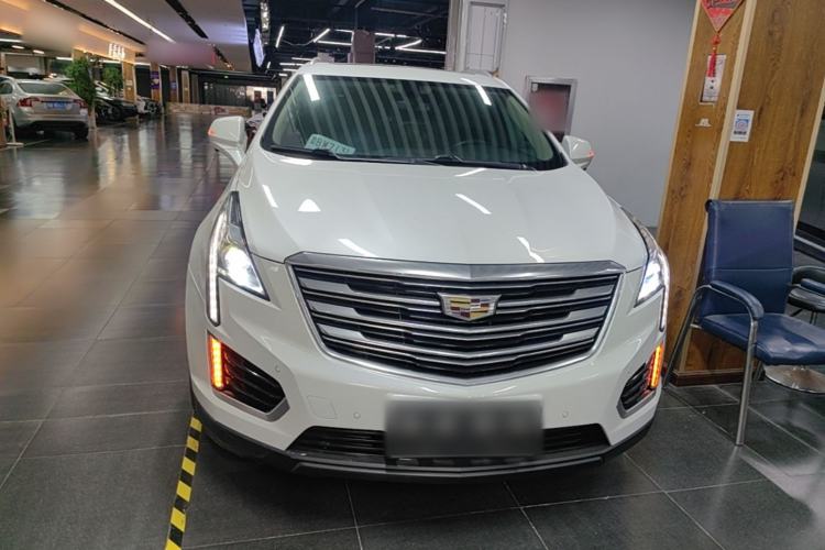 Used Cadillac XT5 2018 25T Luxury Model Front
