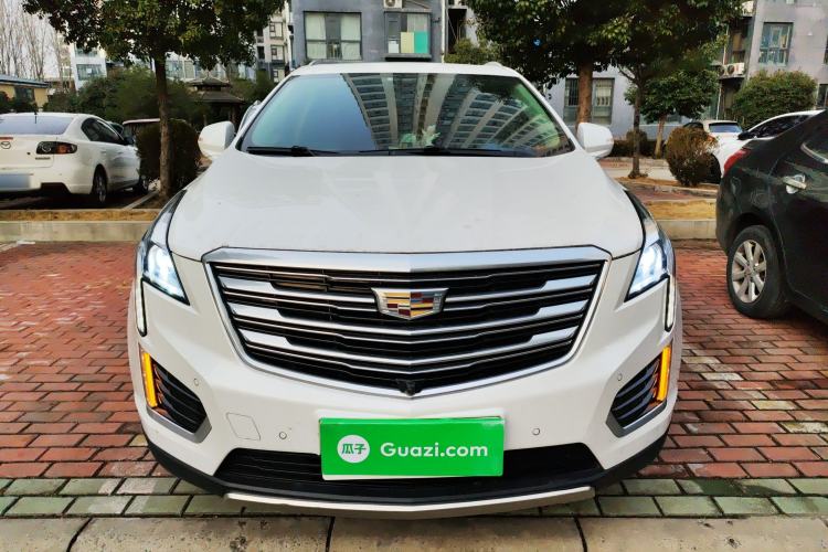 Used Cadillac XT5 2018 25T Luxury Model Front