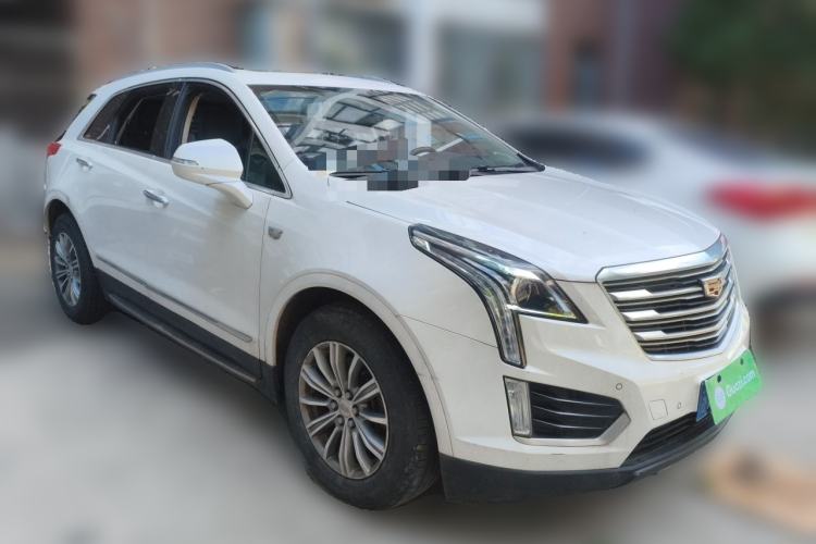 Used Cadillac XT5 2018 25T Luxury Model Front Right 45 Deg