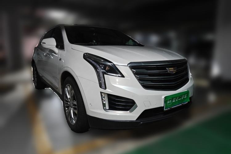 Used Cadillac XT5 2018 28E Four-Wheel Drive Leading Version Front Right 45 Deg