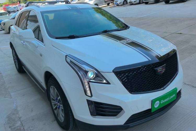 Used Cadillac XT5 2018 25T Luxury Model Front Right 45 Deg