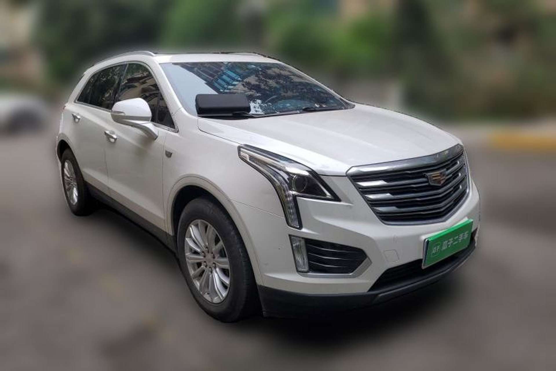 Used Cadillac XT5 2018 25T Tech Model Front Right 45 Deg
